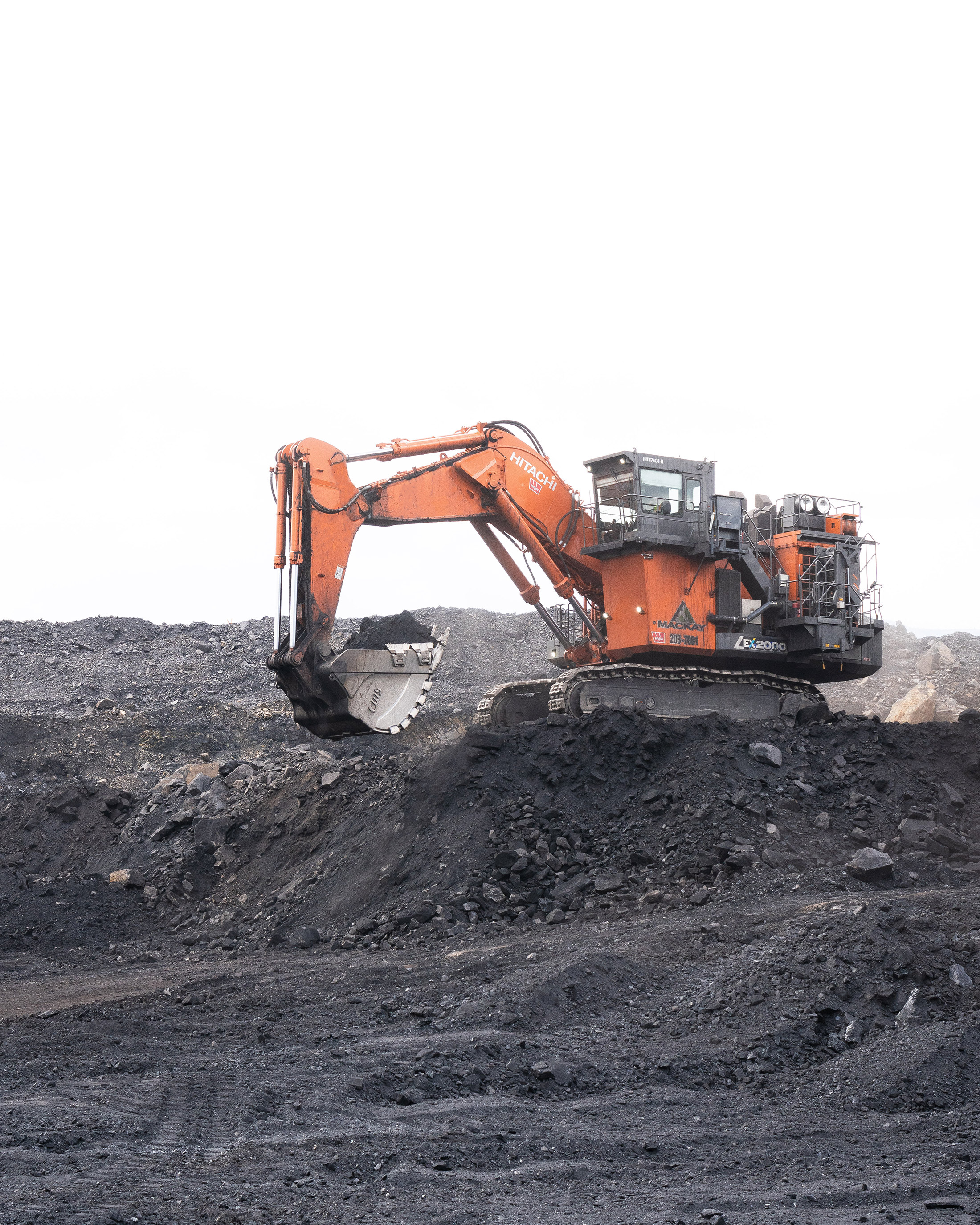 2016 Hitachi EX2000-7 Mining Excavator public inventory thumbnail 3